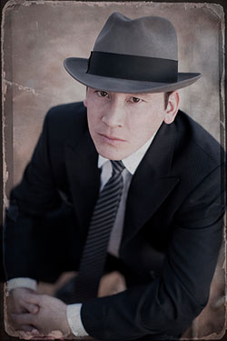 Justen Hong, St. Louis based logo designer, graphic designer and web designer